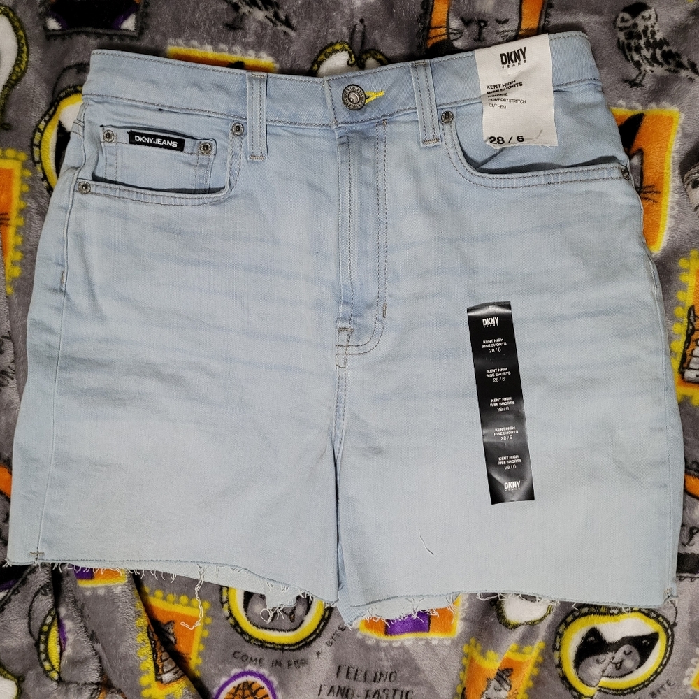 DKNY Women's Kent High Rise Short 28/6 NWT